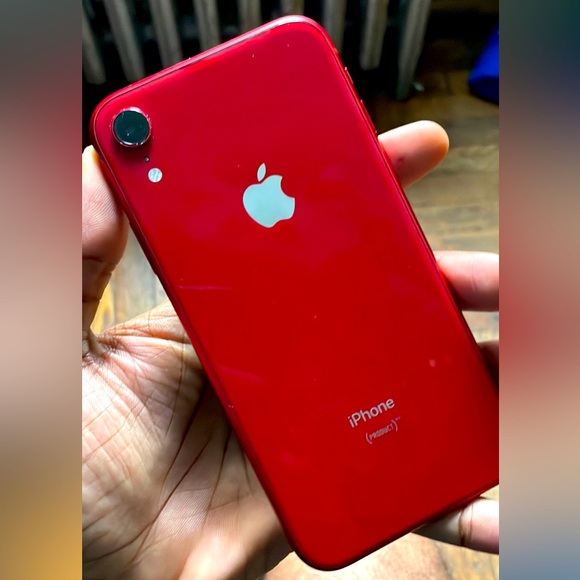 IPhone XR Apple Locked Selling for parts